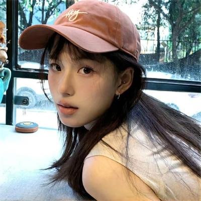 月亮中的亚马逊女人